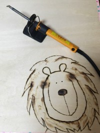 麻マル 焼き絵 バーニングアート ライオン